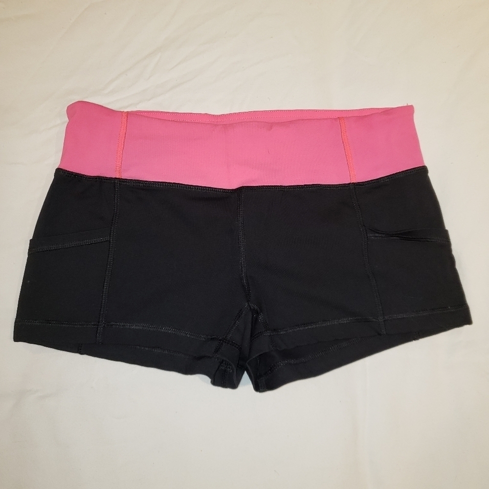 3 for $40
Forever 21 active shorts Small